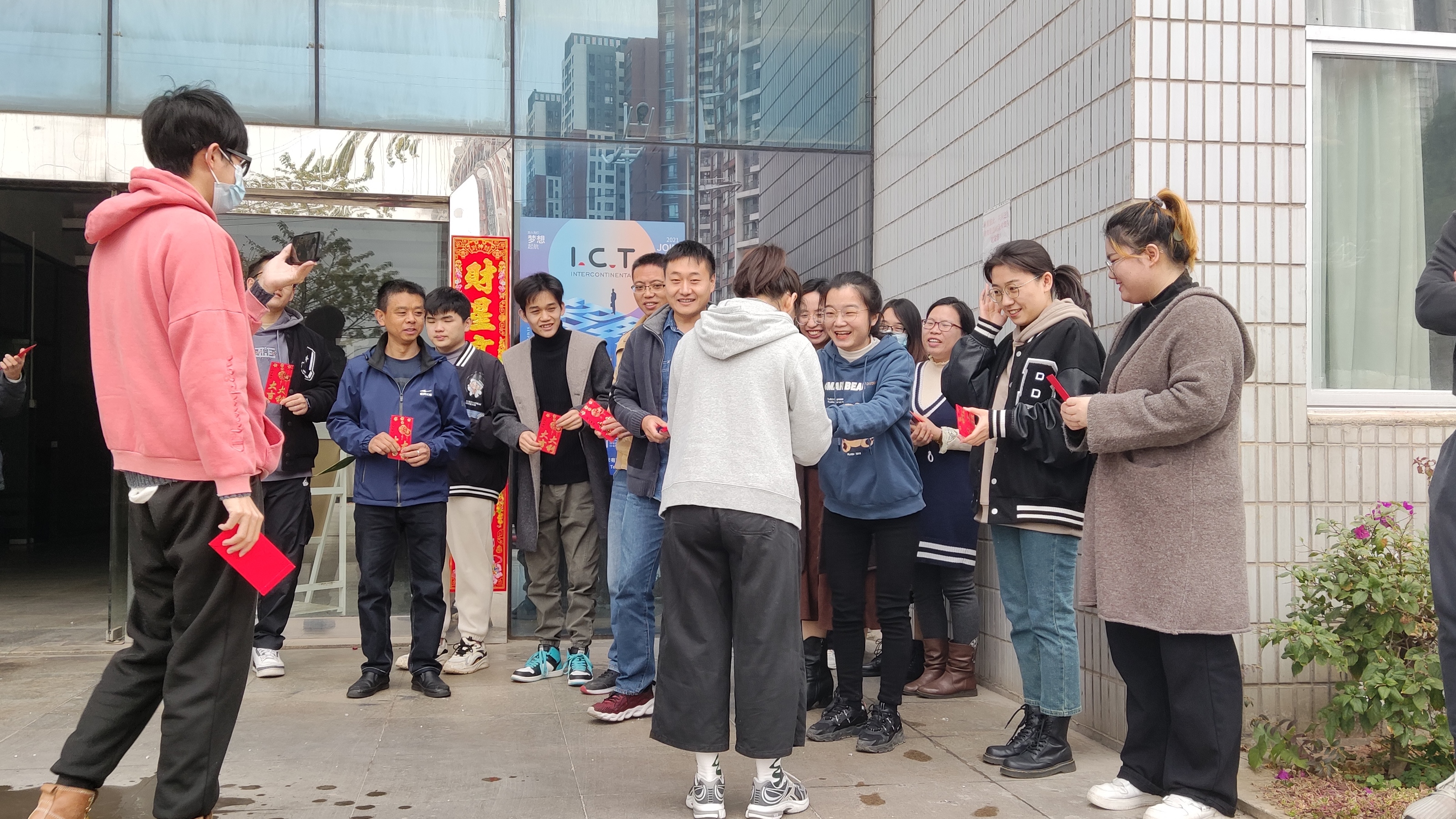 I.C.T Global Services Výrobní linka SMT LED