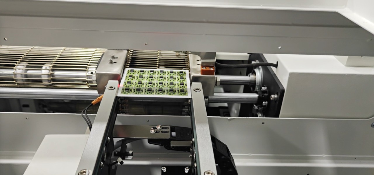 Kromě instalace a školen&iacute;