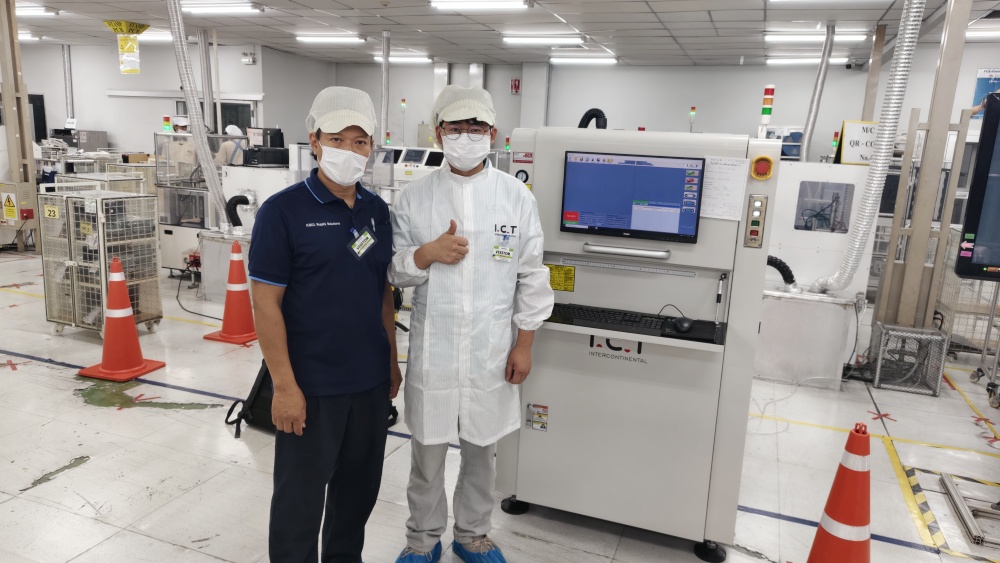 Glob&aacute;ln&iacute; technick&aacute; podpora ICT pro laserov&yacute; značkovac&iacute; stroj v Thajsku.jpg