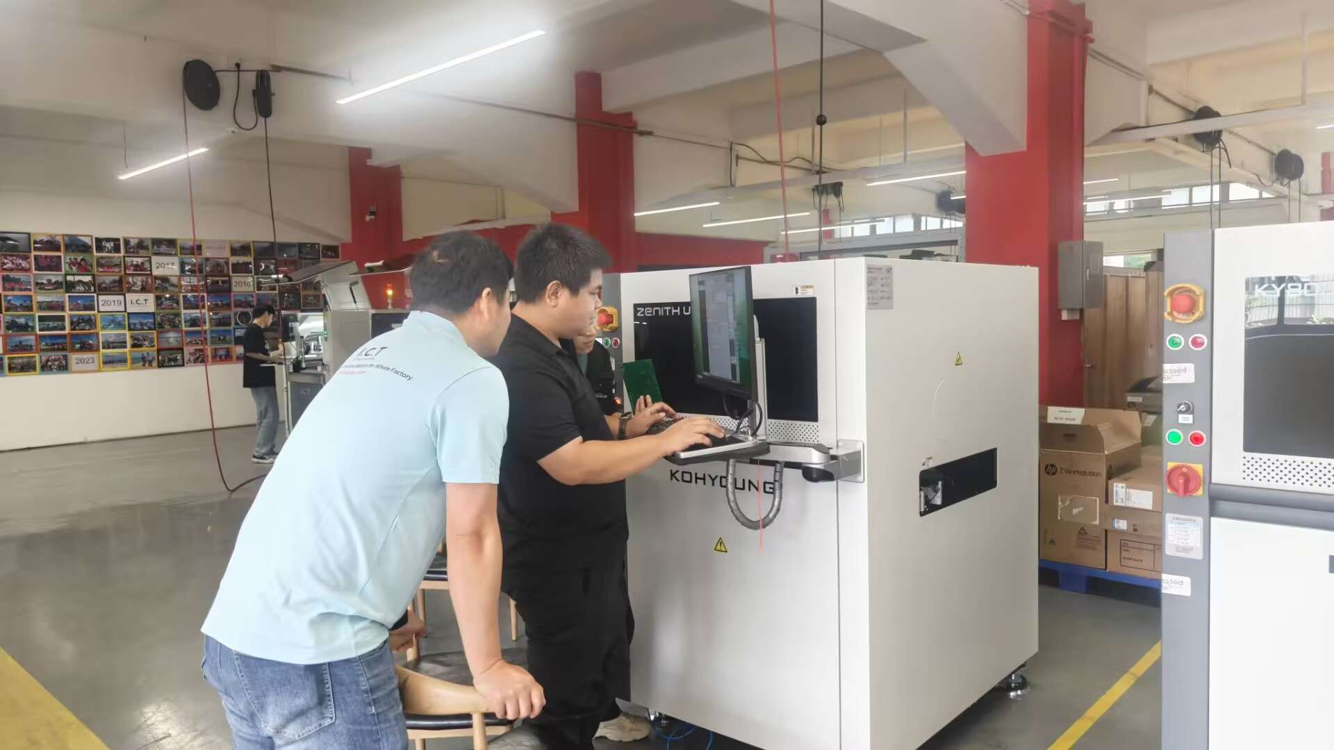 ICT inžen&yacute;r Roka vede komplexn&iacute; školen&iacute; AOI pro inžen&yacute;rsk&yacute; t&yacute;m (1).jpg