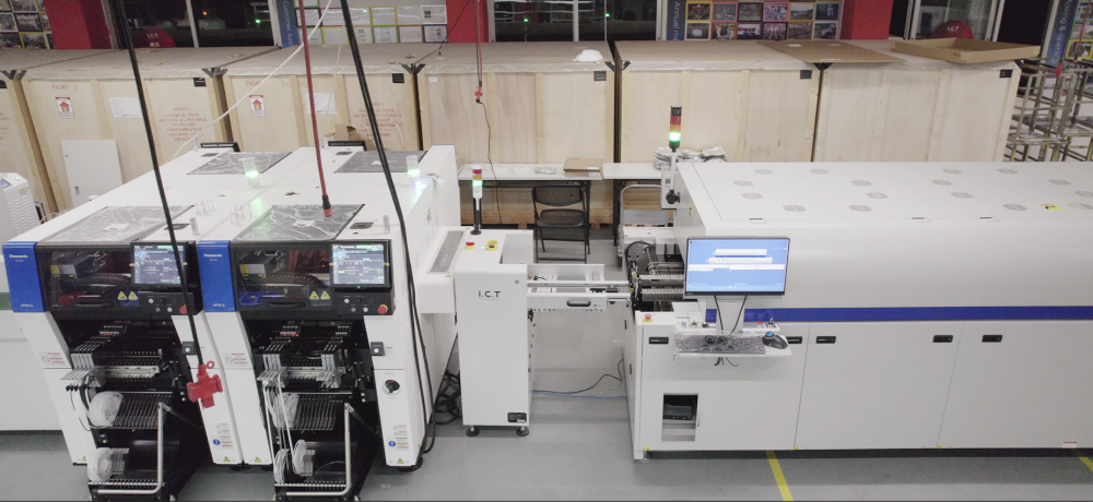 linka SMT s Pick and Place Machine Panasonic